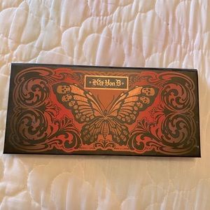 Kat Von D Monarch Eyeshadow Palette